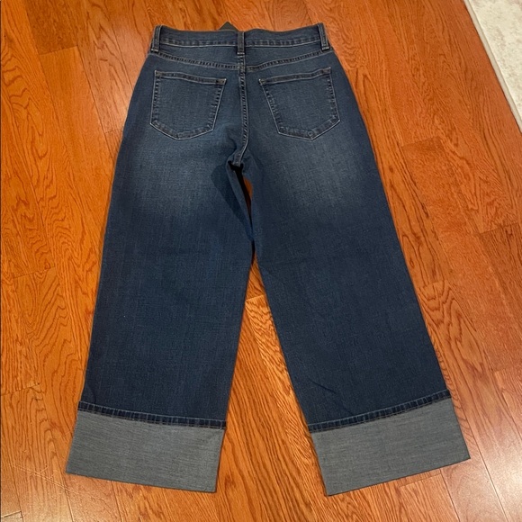 Stylish‎ Wide-Leg Jeans in Deep Blue - Picture 7 of 7